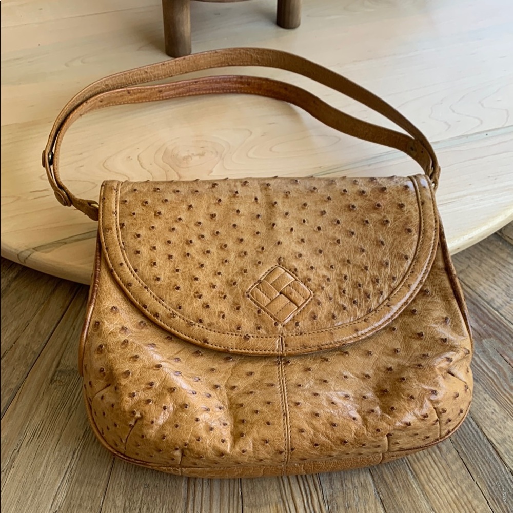Elegant Tan Ostrich Leather Shoulder Bag